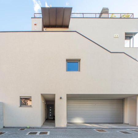 Housmart Toscana 53 Black Болонья Экстерьер фото