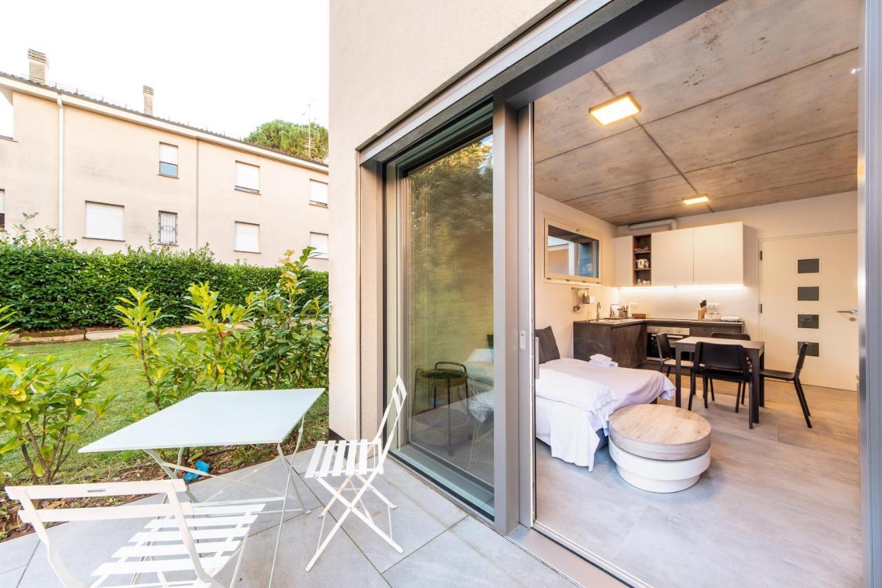 Housmart Toscana 53 Black Болонья Экстерьер фото