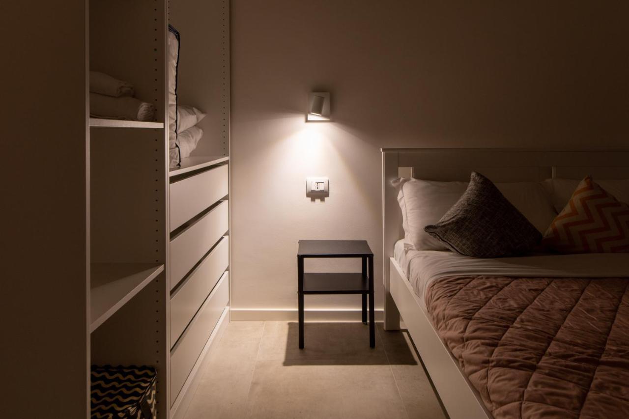 Housmart Toscana 53 Black Болонья Экстерьер фото