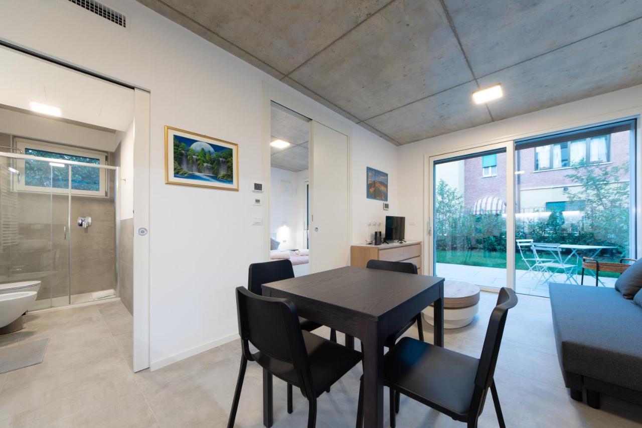 Housmart Toscana 53 Black Болонья Экстерьер фото